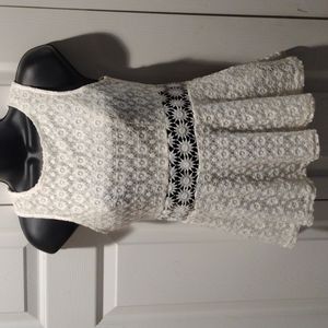 Haute Monde White Lace Peplum Tank Top